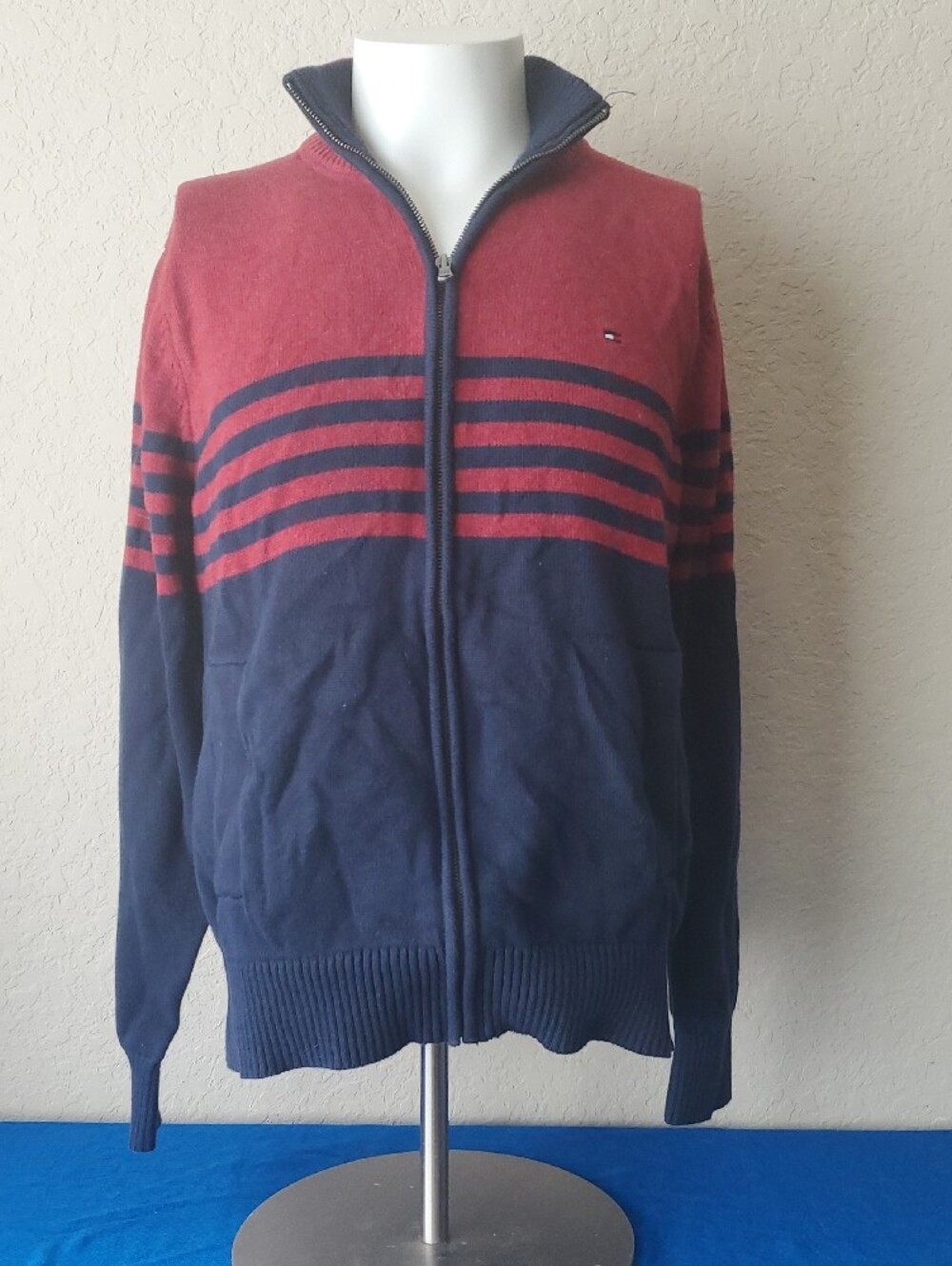 Tommy Hilfiger Men's Full Zip Cardigan Sweater Large Red Navy Blue Striped Mock